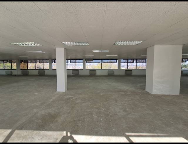 395M² OFFICE TO LET IN WOODMEAD
